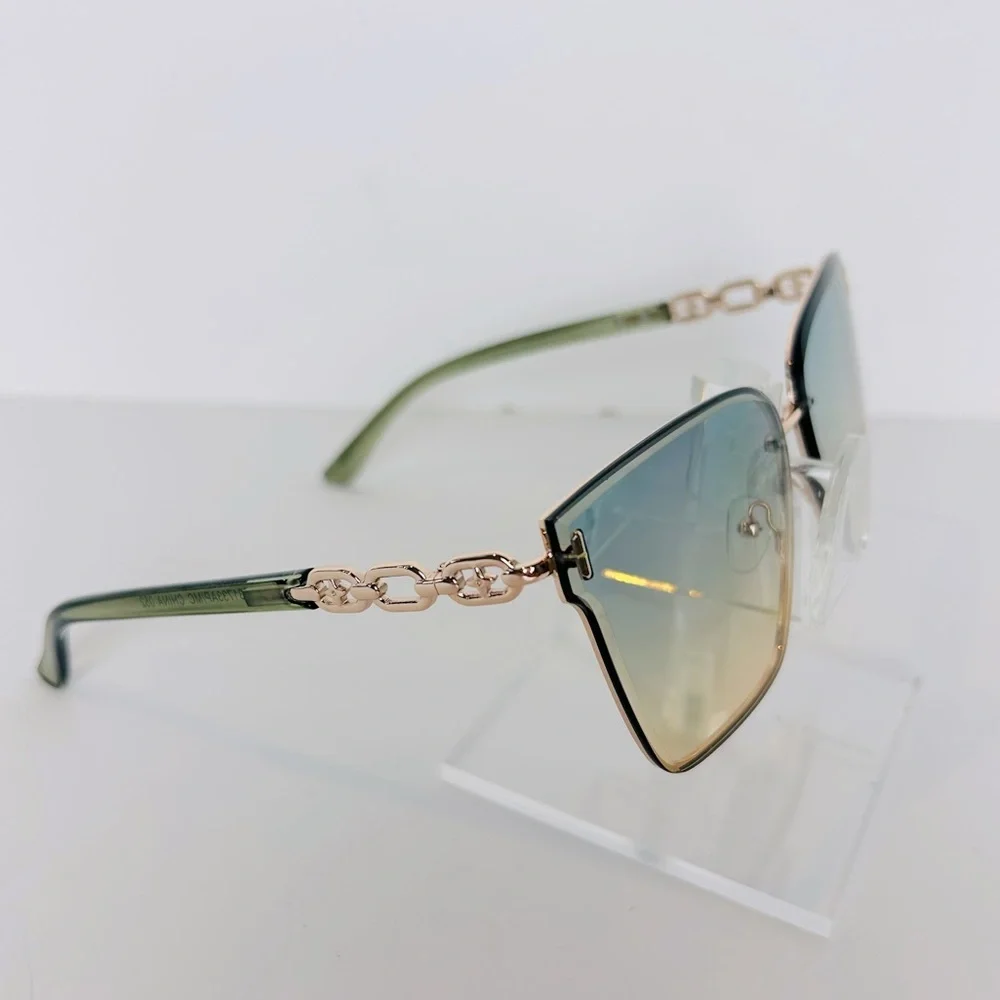 Sunglasses Women’s Green/Gold With Gold Trim Link Design Square Oversized NEW